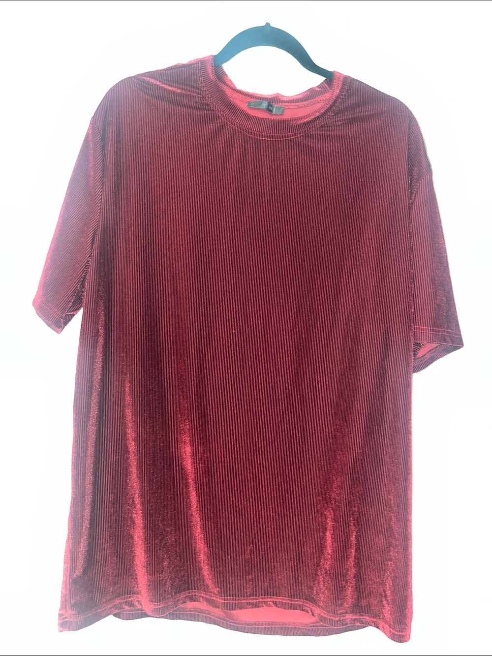 Men's Shiny Red Velvet Short-Sleeve Tee - Burgundy Unisex Oversized Ribbed Soft